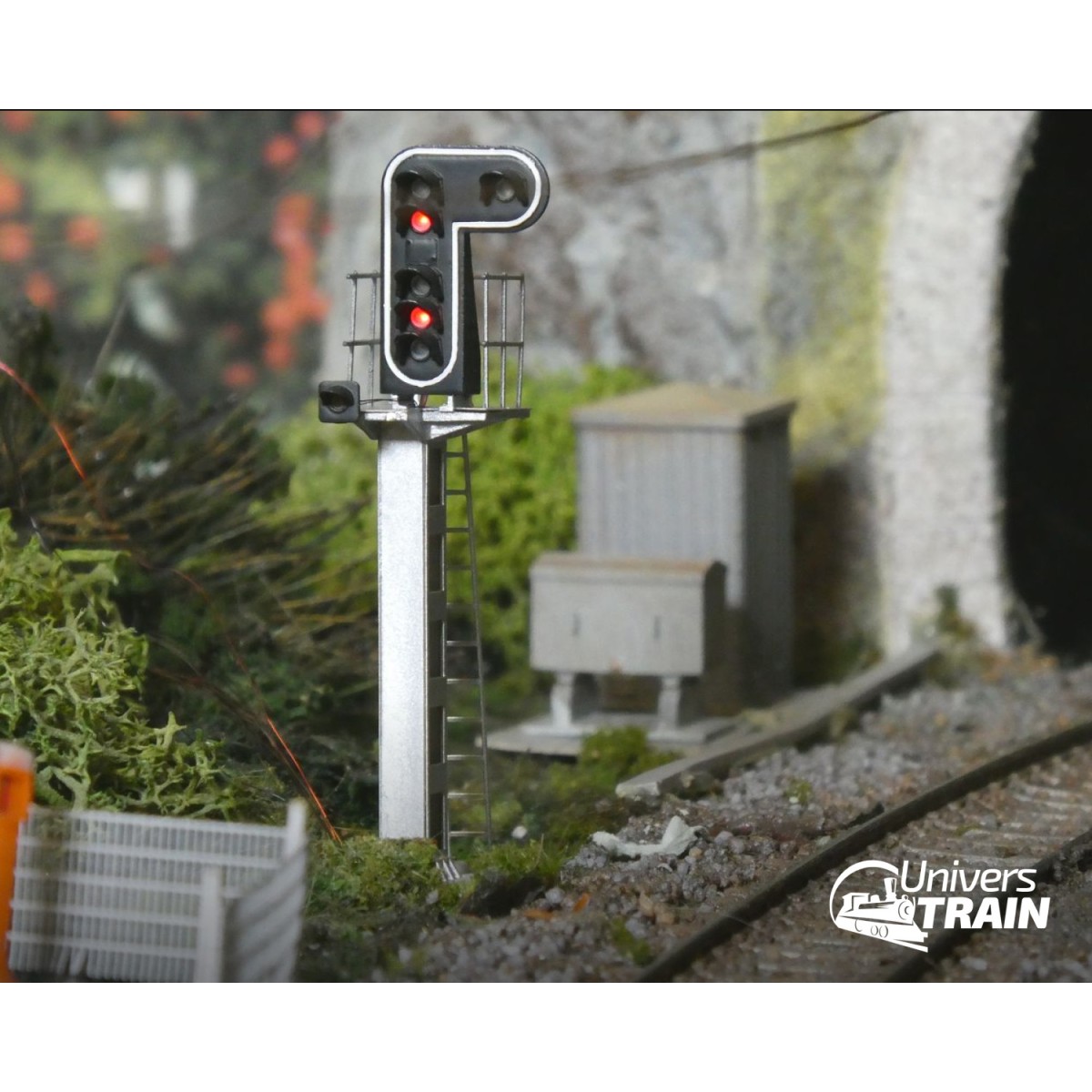 Signal SNCF type E, 7 feux (double jaune/rouge/vert/rouge/jaune/œil...