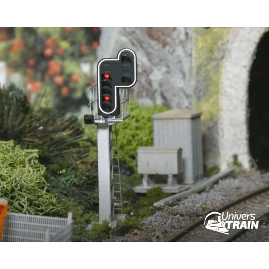 MAFEN_913215-SNCF signal type G, 8 lights (red/white/green/red/yellow/eyelet), MAFEN 913215