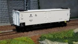 Ree models WB 540 Refrigerated Transport Wagon, Ice Hatches, DR-USSR, ep. II...