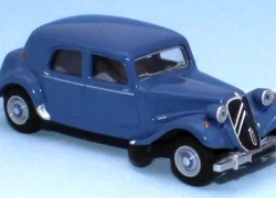 Brekina copy 14214 Citroën DS station wagon, 1968, yellow with blac...