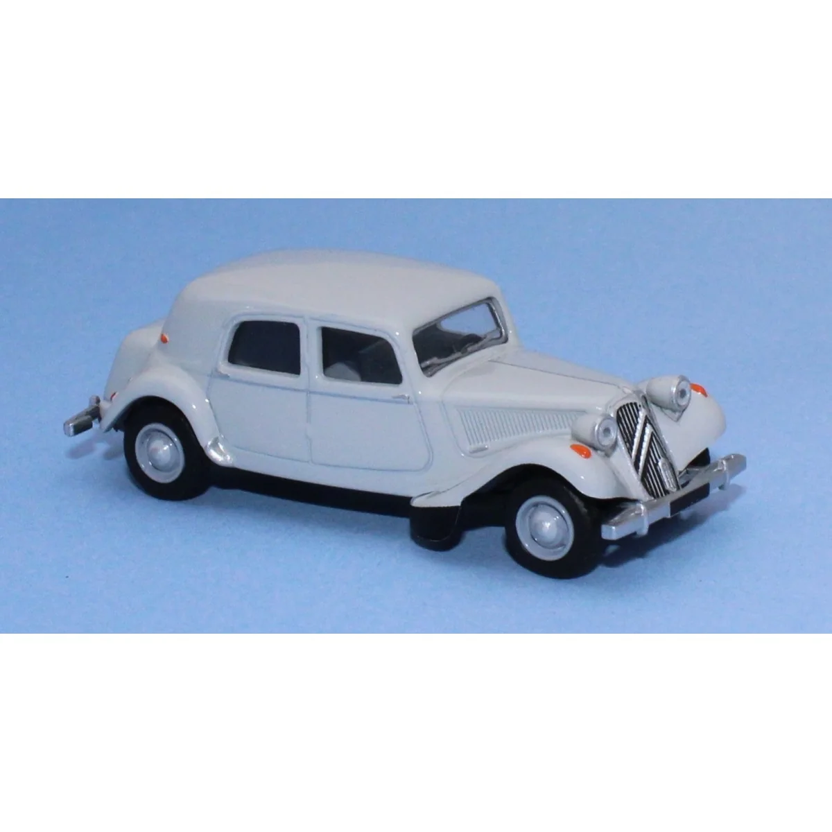 SAI 6104 Citroën Traction 11B 1952, pearl gray - Sai - Sai_6104 SAI 6104 Citroën Traction 11B 1952, pearl gray - Sai - Sai_6104