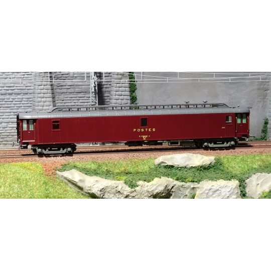 VB-086-Ree Modeles VB 085 Mobile Postal Van OCEM 21.6m , brown PAz PTT livery, black chassis