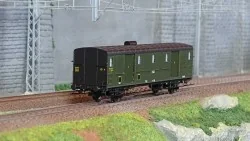 Ree Modeles VB 111 Voiture fourgon OCEM 30, toit noir, ex-ETAT, SNCF, BATTIGNOLES Ree Modeles VB-111 - 1