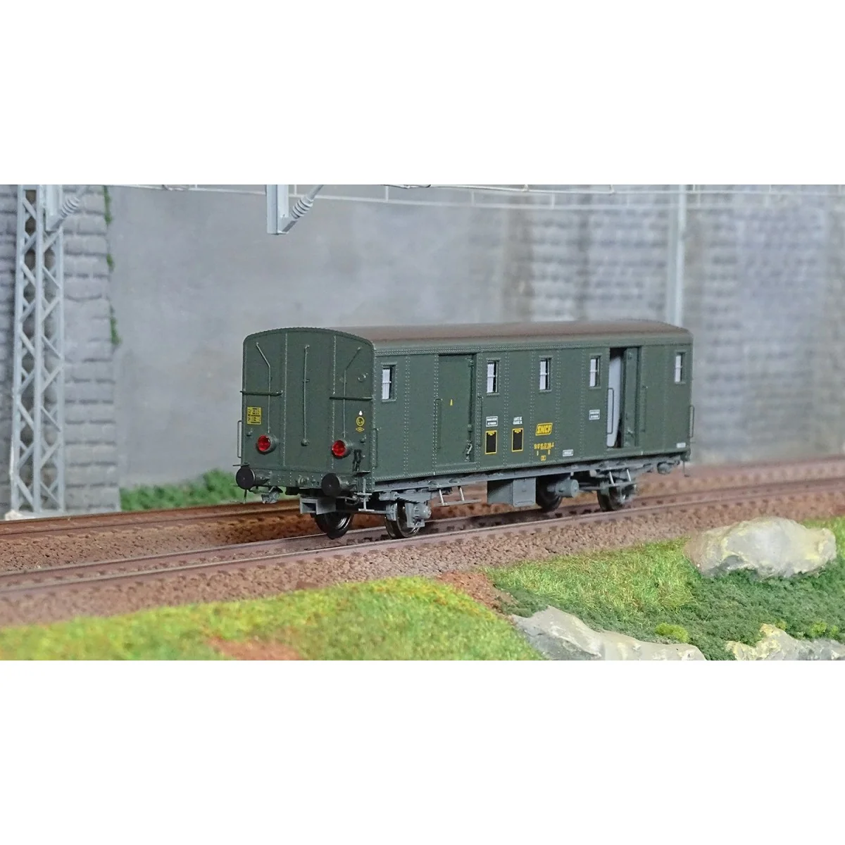 Ree Modeles VB 114S OCEM 30 van, black roof, ex-PO, SNCF, Limoges, ... Ree Modeles VB 114S OCEM 30 van, black roof, ex-PO, SNCF, Limoges, ...