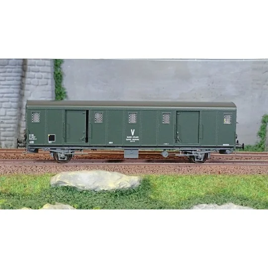 Ree Modeles VB 116S OCEM 30 baggage car, ex-PO, yellow logo, SNCF, ... VB-117S-Ree Modeles VB 116S OCEM 30 baggage car, ex-PO, yellow logo, SNCF, VILLENEUVE, lights, digital motorized doors - VB-117S
