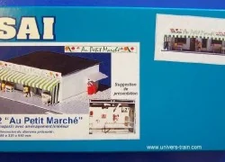 Sai 172 Shop "at the small market" with interior design