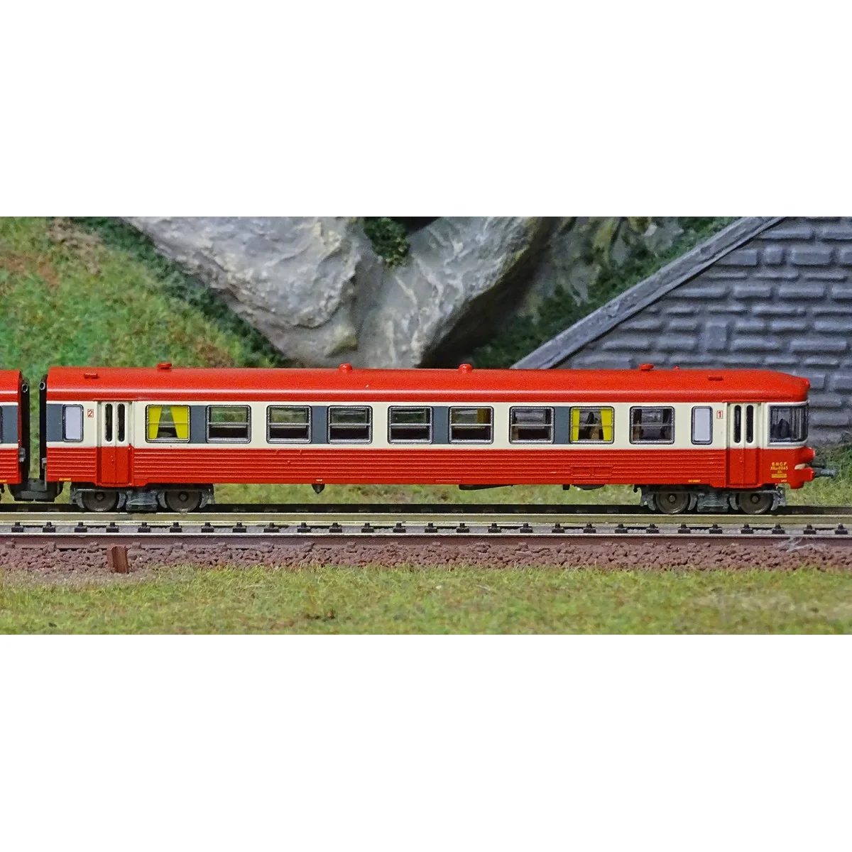 REE Modeles NW 169 EAD X-4502 Railcar + XR-8545 Trailer, red roof, ...
