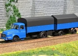 Ree Modeles CB 100 Panhard Movic Truck, Wine Tanker + Trailer (Blue...