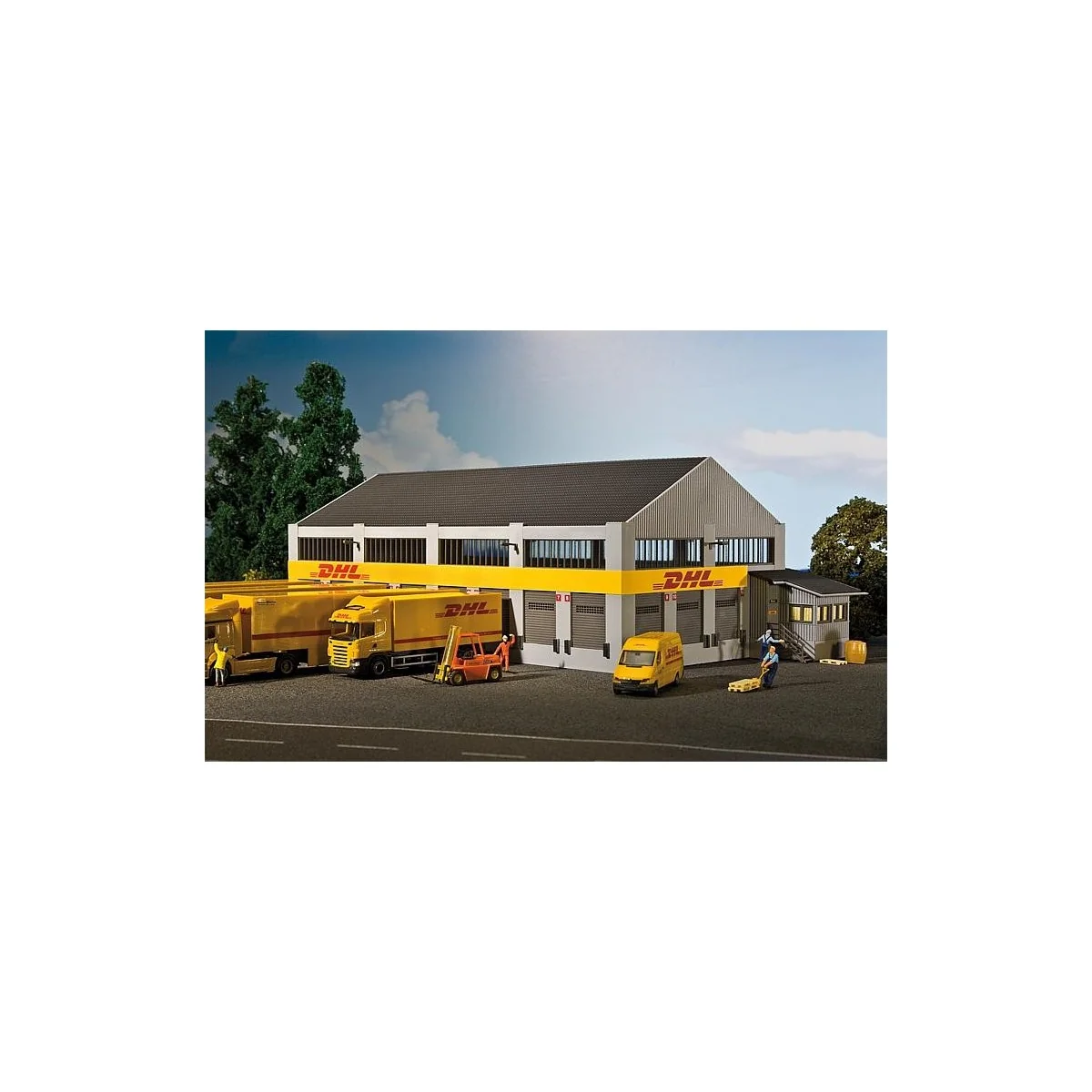 Faller 130981 Model Kit, DHL Logistics Center - Faller - Faller_130981 Faller 130981 Model Kit, DHL Logistics Center - Faller - Faller_130981