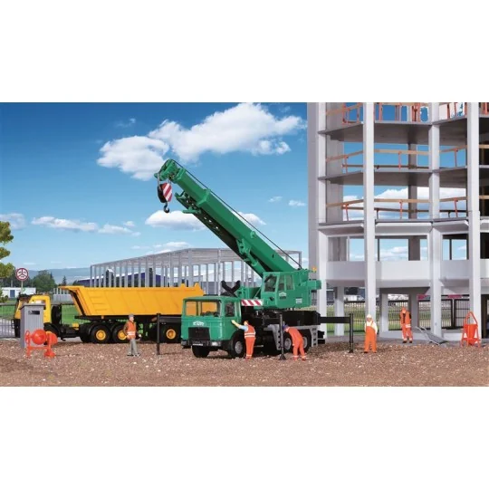 Kibri 15210 3-axle mobile crane, MAN Kibri_15210-Kibri 15210 3-axle mobile crane, MAN