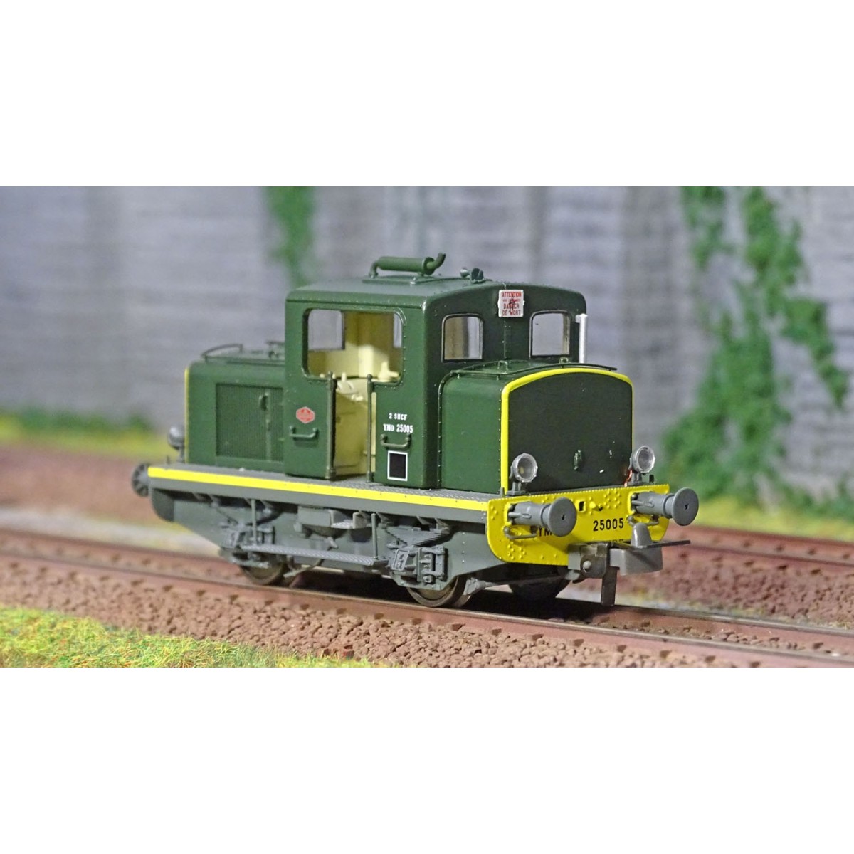 Ree Modeles MB 078S copy of Moyse 32 TDE shunting locomotive, ep. I...