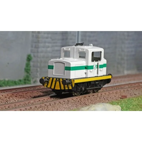 Ree Modeles MB122S Moyse 32 TDE shunting locomotive, industrial, ex-SNCF, C... MB-122S-Ree Modeles MB122S Moyse 32 TDE shunting locomotive, industrial, formerly SNCF, Lafarge cement, era IV-V, digital sound