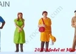 Preiser 14047 figures, standing passers-by