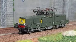 Jouef HJ2339 Locomotive électrique BB 12026, SNCF, livrée vert / jaune Jouef HJ2339 - 1