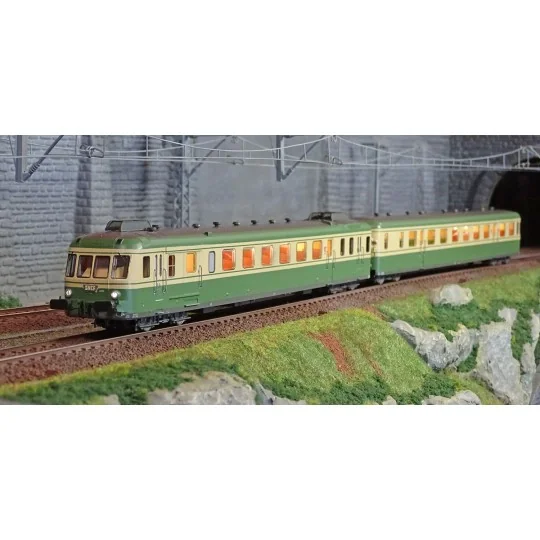 Jouef HJ2386 Autorail diesel RGP2 X 2700 à 2 voitures, SNCF, livré vert et jaune Jouef HJ2386 - 1 HJ2386-Jouef HJ2386 Autorail diesel RGP2 X 2700 à 2 voitures, SNCF, livré vert et jaune