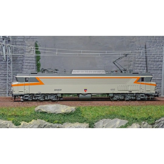 HJ2369S-copy of Jouef HJ2388S Autorail diesel X 2700 à 2 voitures, SNCF, livré orange - gris, digital sonore