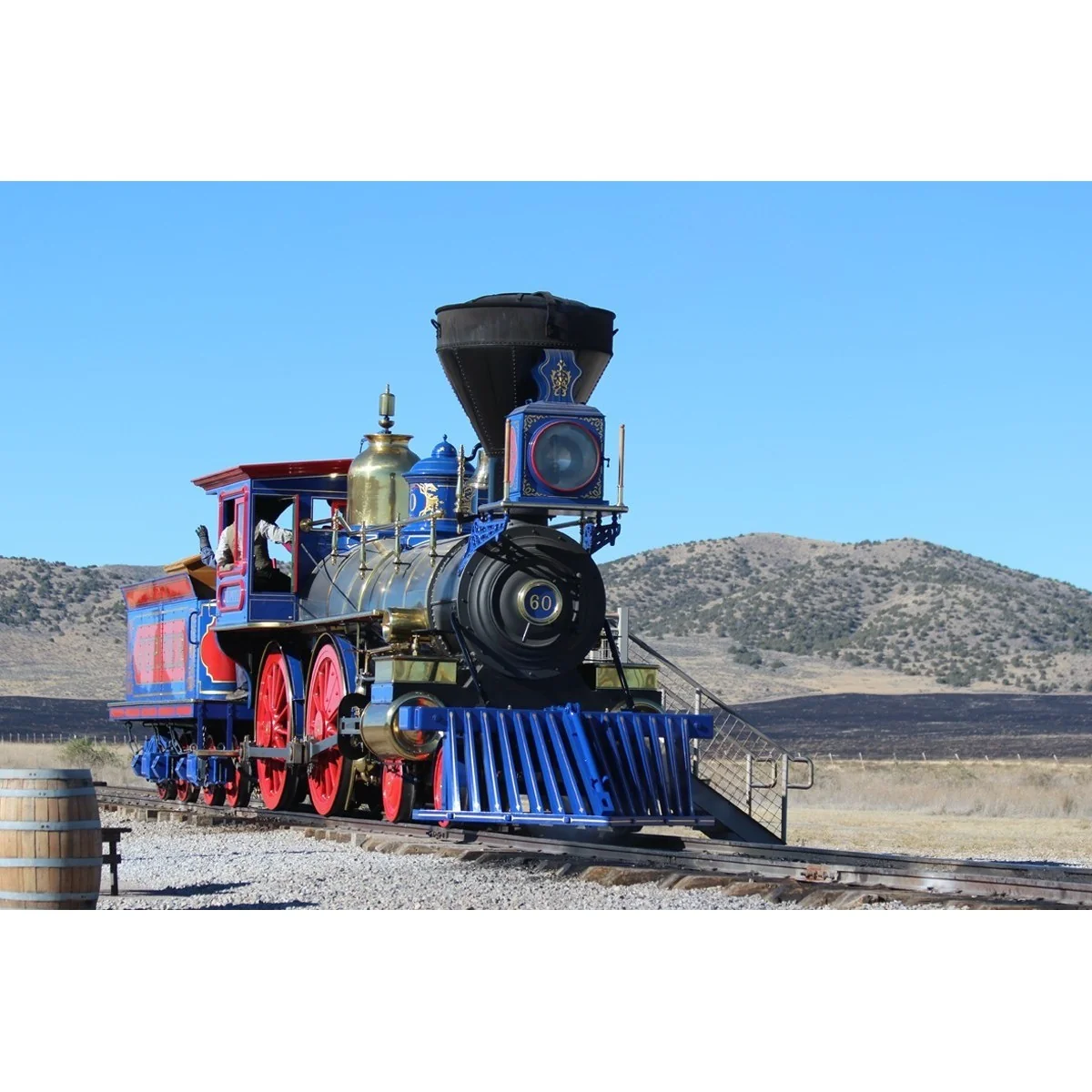 Locomotive Jupiter 1:32 ocCre metal wood construction kit - 54007