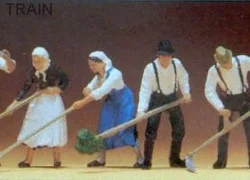 Preiser 10045 figures, hay harvest