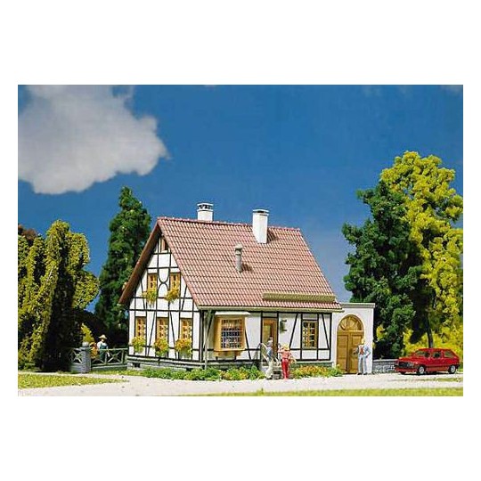 Faller_130215-Faller 130215 Model Kit, House with Garage