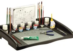 Hornby AG9156A Humbrol Model Workstation - AG9156A