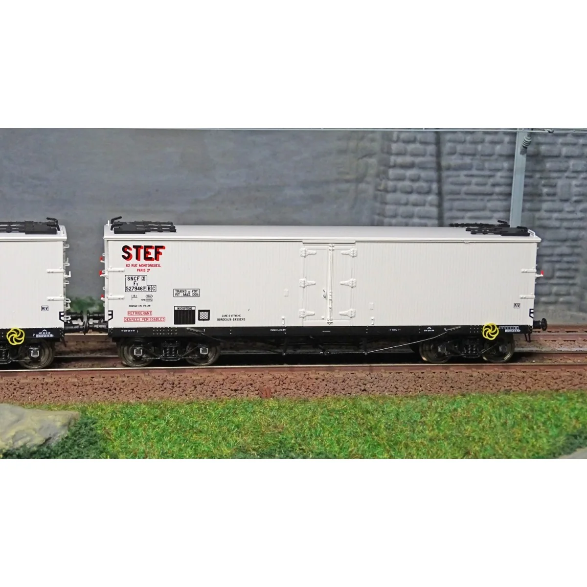Ree modeles WB-581 Set de 3 Wagons TP FRIGO, Trappes à Glace, SNCF, STEF, ep. III Ree Modeles WB-581 - 4