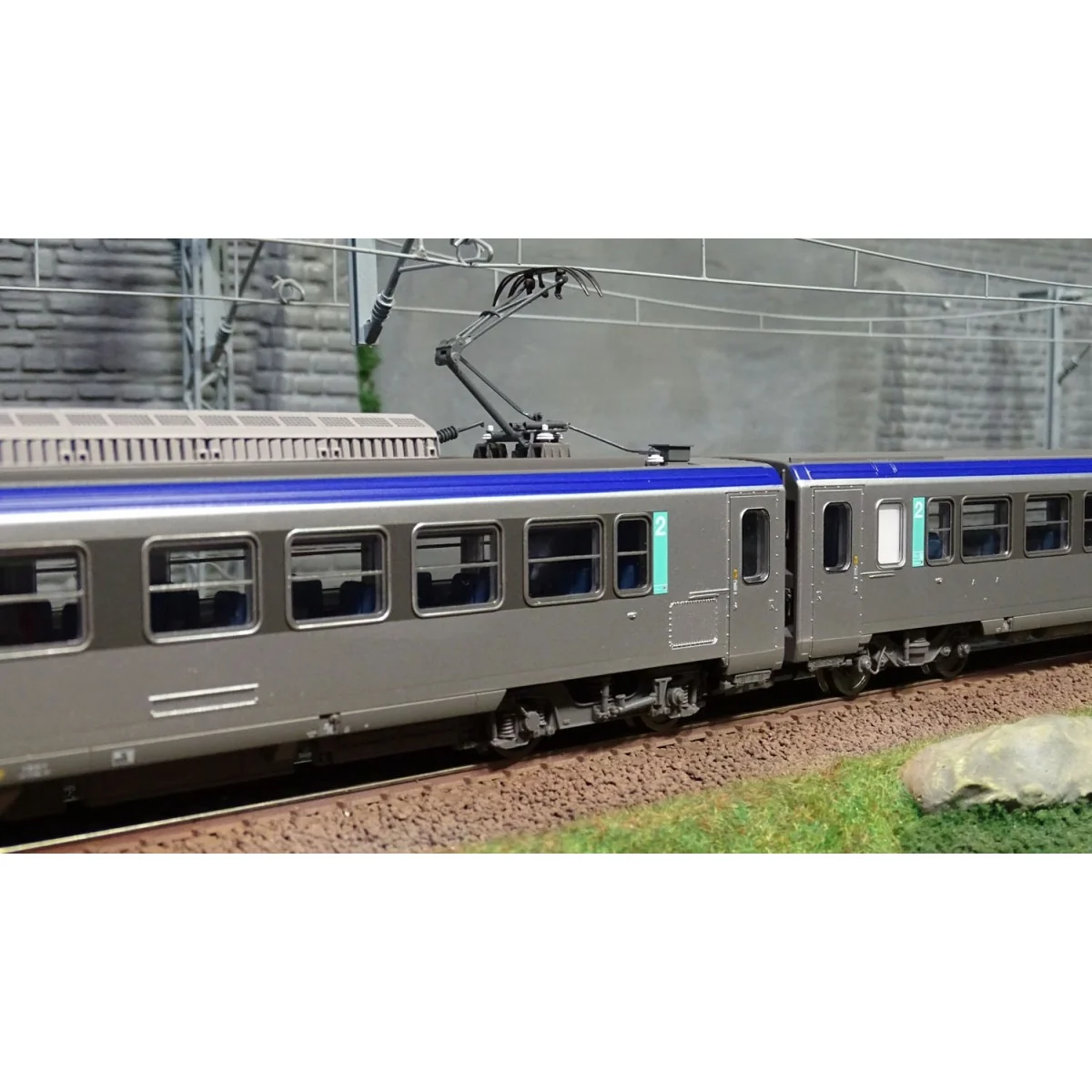Piko 96433 SNCF electric railcar, Z2 Z 7501, refurbished TER livery...