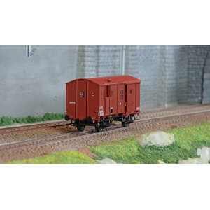 EPM 51.02.14 Wagon marchandise Fourgon M, Uk, rouge, châssis noir, SNCF, feux fin de convoi, ep.III EPM, Euro Passion Models EPM