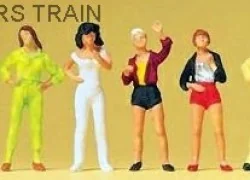 Preiser 14066 figures, young girls