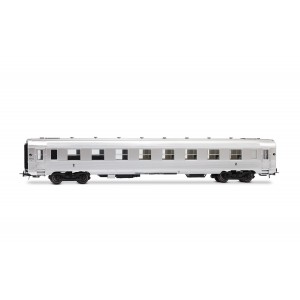 Jouef HJ4175 Set de 3 voitures voyageurs courtes DEV Inox, SNCF, B8 / B8 / A6D, ep.III Jouef HJ4175 - 8