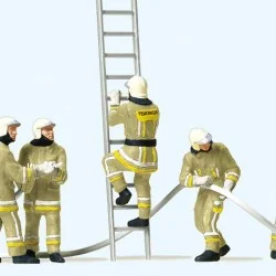 Preiser 10771 Figures, Firefighters in beige uniform, on a firefigh...