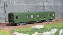Roco 74359 UIC-Y baggage car, Dd4s, SNCF