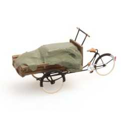 Artitec 387.60 Loaded tricycle with tarpaulin - Arti_387.60