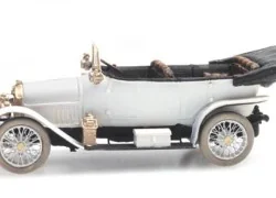 Artitec 387.411 Audi 10/28 white convertible