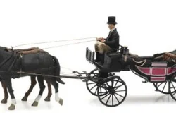 Artitec 387.423 Open carriage with horses and coachman