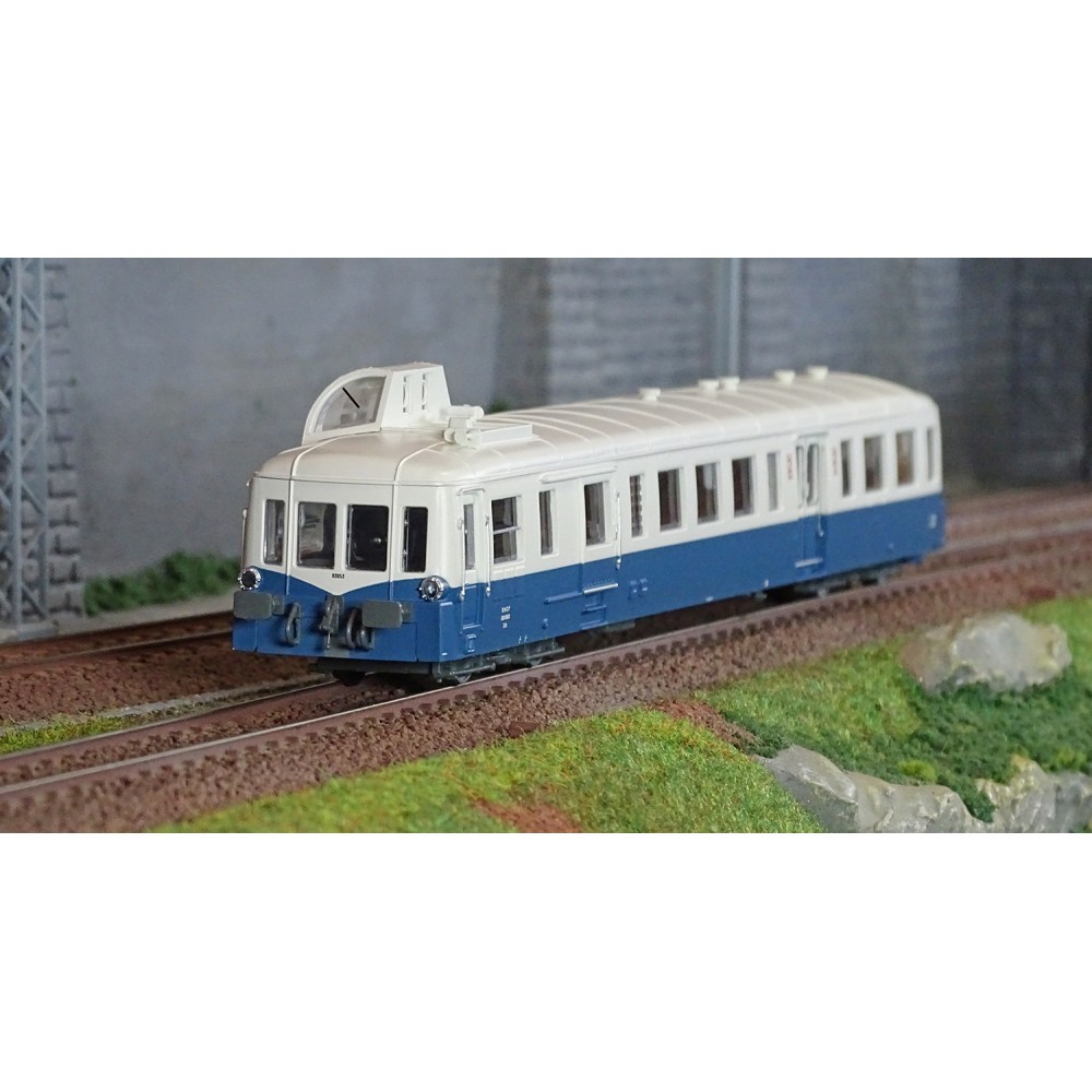 Jouef HJ2619 Autorail diesel X 93953 Picasso, SNCF, livrée bleue/beige Jouef HJ2619 - 1