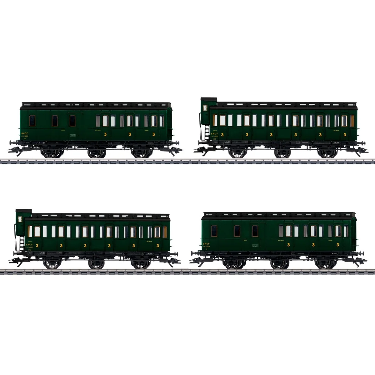 Marklin 42042 Set of 4 compartment cars, Prussian type, 3 axles, SN...