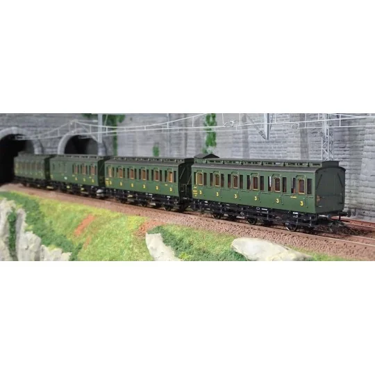 Marklin_42042-Marklin 42042 Set of 4 compartment cars, Prussian type, 3 axles, SNCF