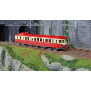 Ree Modeles MB229.S Autorail X 2913, 1ère classe, Rouge et Crème, Toit rouge, VAISE, SNCF, digital sonore Ree Modeles MB-229.S -