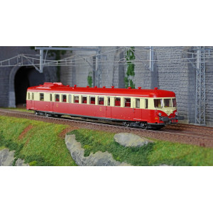 Ree Modeles MB231 Autorail X 2900, 1ère classe, Rouge et Crème, Toit rouge, TOULOUSE, SNCF Ree Modeles MB-231 - 3