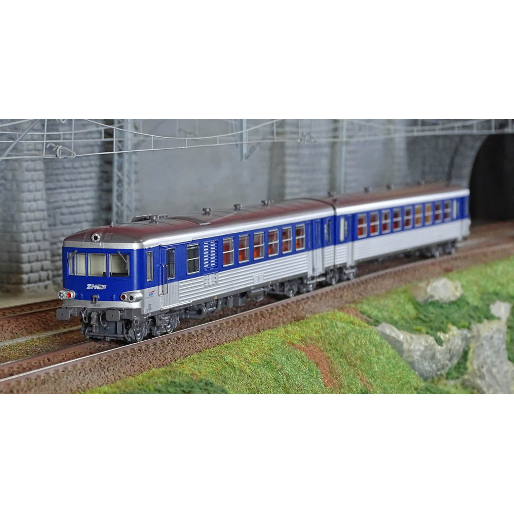 LS Models 11032 Autorail EAD X4638 - XR8650, bleu, TER SNCF, Nevers Ls models Lsm_11032 - 1