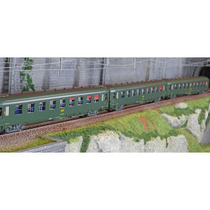 Ree Modeles VB405 Set de 3 voitures voyageurs DEV AO Couchettes, SNCF, B9c9, Vert 301, logo encadré, ep.IV Ree Modeles VB-405 - 