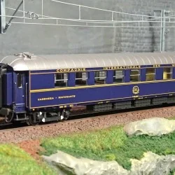 LS Models 49198 WR Breda coach, blue, 1971 livery, CIWL, Italian fleet