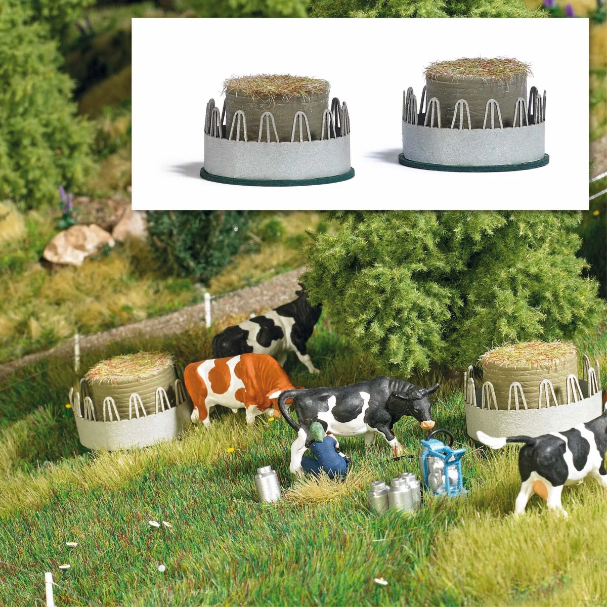 Busch 1388 Mangeoires avec balles rondes de foin Busch Busch_1388 - 1 Busch 1388 Mangeoires avec balles rondes de foin Busch Busch_1388 - 1