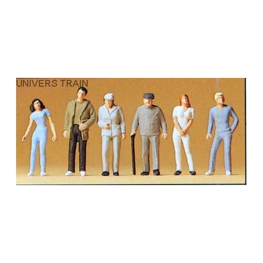 Preiser_14002-Preiser 14002 Figures, standing passers-by