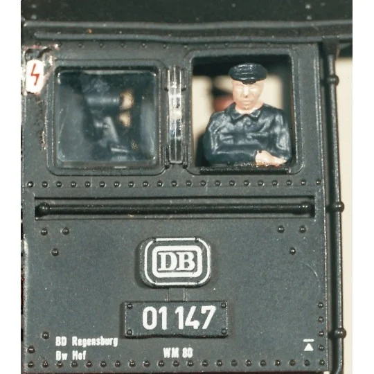Roco 40001 Drivers Cab Bust Figurine Roco_40001-Roco 40001 Drivers Cab Bust Figurine