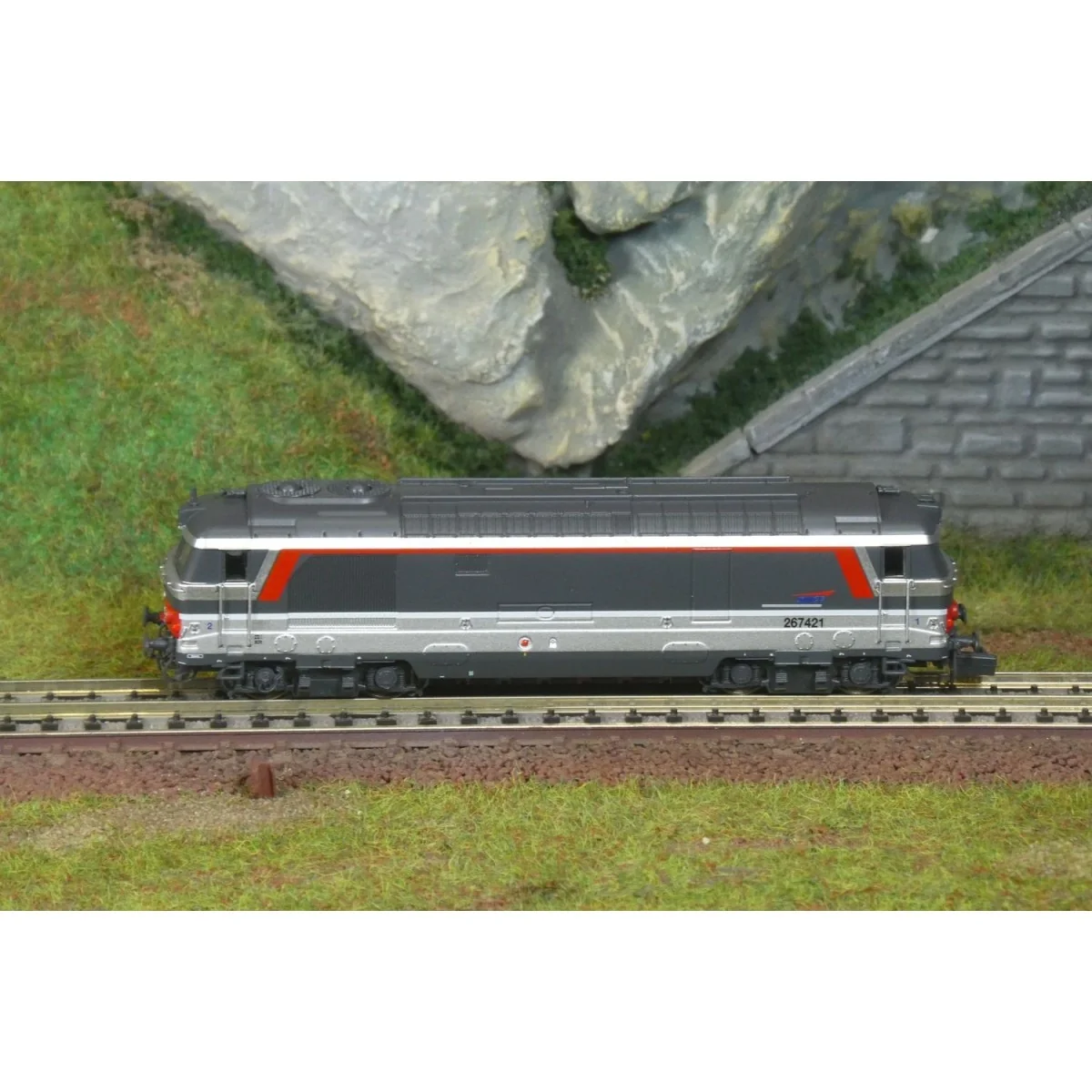 Locomotive diesel BB 67421, livrée MULTISERVICE, NEVERS, digitale s...