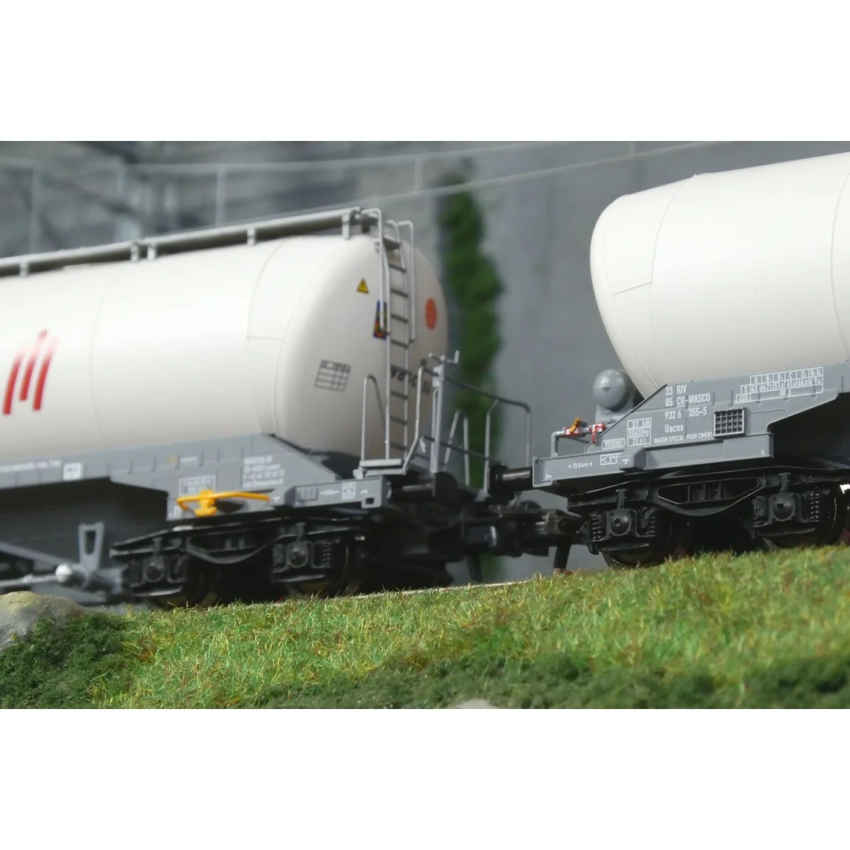 Roco 6600191 Set de 2 wagons silo, Jura Cement/Wascosa