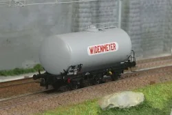 Rivarossi HR6672 Wagon citerne à 3 essieux, transport fioul domesti...