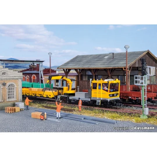 Vie_2620-Viessmann 2620 Diesel Railcar, Robel 54.22 with motorized crane, digital sound system