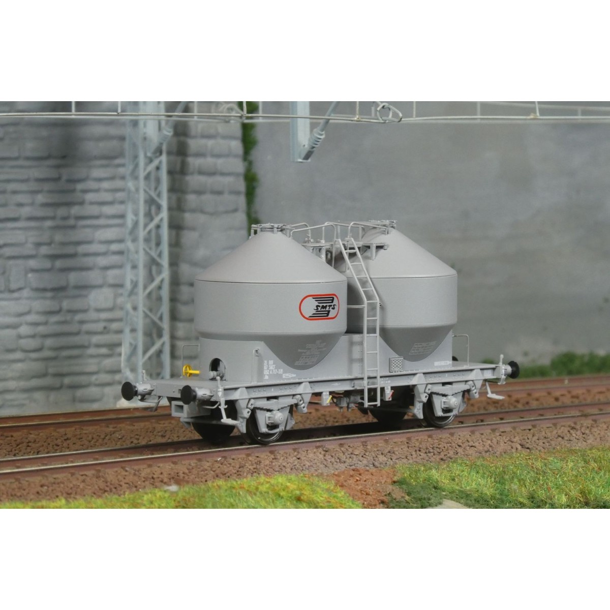 Cement wagons, SMTS - R37 HO43125